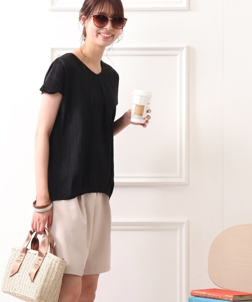 DRESKIP（ドレスキップ）の「◆フロント刺繍レースプルオーバー（Tシャツ/カットソー・レディース・ライトブルー/ブラック/オフホワイト/ライトオレンジ系・02/03/04）」の3枚目の写真