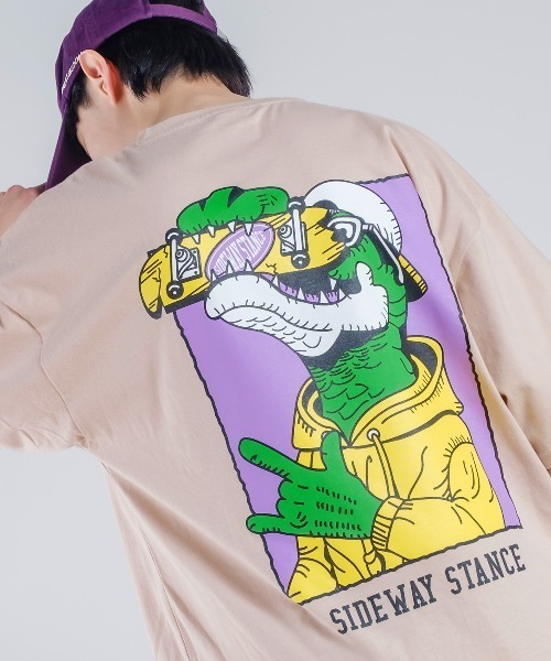 SIDEWAY STANCE（サイドウェイスタンス）の「【SIDEWAY STANCE】オリジナルグラフィティ プリント 半袖Tシャツ（Tシャツ/カットソー・メンズ・グリーン/グレー系その他5/イエロー系その他/ホワイト系その他3/ホワイト系その他2/グレー系その他2/ホワイト系その他/ホワイト系その他4/イエロー系その他2/グレー系その他4/グレー/グレー系その他3/ピンク/ピンク系その他/イエロー/グリーン系その他2/ブラック系その他4/ブラック系その他/ベージュ/ブラック系その他2/グレー系その他/ブルー/グリーン系その他4/グリーン系その他3/ブラック/ブルー系その他/ホワイト/グリーン系その他/ブラック系その他3/ブラック系その他5/グリーン系その他5/グレー系その他6/ブルー系その他2/イエロー系その他3/ホワイト系その他5・LARGE/X-LARGE/MEDIUM）」の21枚目の写真