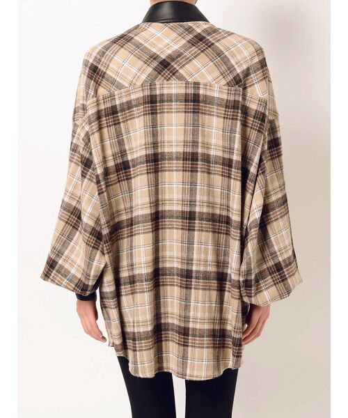GYDA（ジェイダ）の「フェイクレザードッキングCHECKシャツ（シャツ/ブラウス・レディース・ベージュ/グレー・FREE）」の14枚目の写真