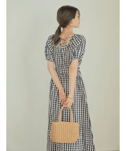ACYM(アシーム)の「Puff sleeve lady ワンピース(ワンピース・レディース・ホワイト/ブラック/ブラックミックス・FREE)」の6枚目の写真