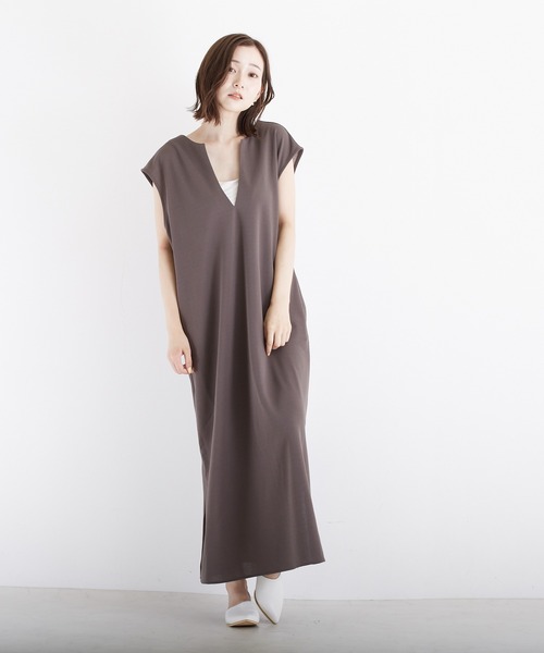 PAPAVER（パパヴェル）の「【PAPAVER】ジョーゼットポンチキーネック（ワンピース・レディース・ブラック/ブラウン/グレー・MEDIUM）」の3枚目の写真