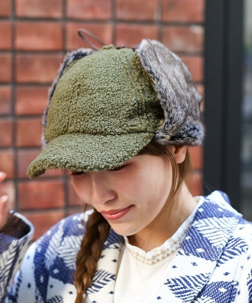 チチカカ（チチカカ）の「ボア×フェイクファーフライトキャップ（キャップ・レディース・キャメル/カーキ/チャコールグレー・FREE）」の3枚目の写真