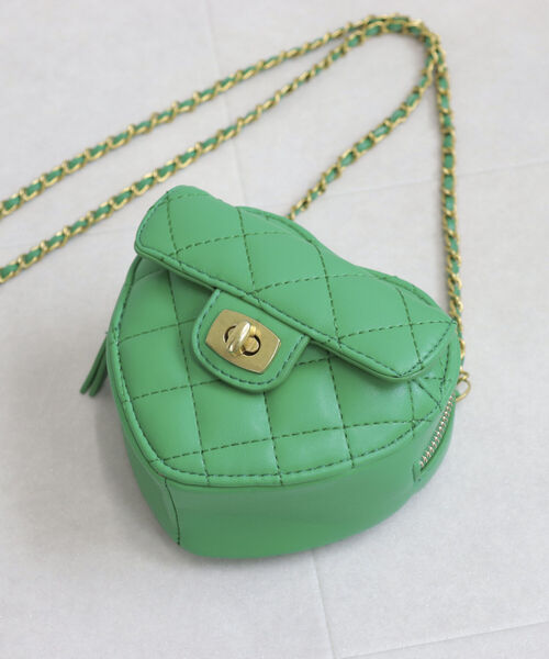 onulsoha（オヌルソハ）の「キルトハートチェーンポシェット（ショルダーバッグ・レディース・ブラック/グリーン・FREE）」の22枚目の写真