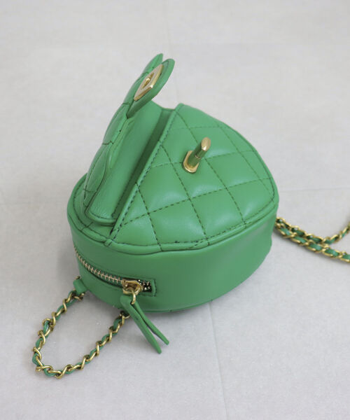 onulsoha（オヌルソハ）の「キルトハートチェーンポシェット（ショルダーバッグ・レディース・ブラック/グリーン・FREE）」の11枚目の写真