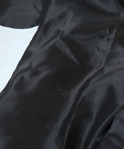 V2（ブイツー）の「【UNISEX】V2／8003 レザージャケット 2162147（ブルゾン・メンズ・ブラック・MEDIUM/LARGE）」の21枚目の写真