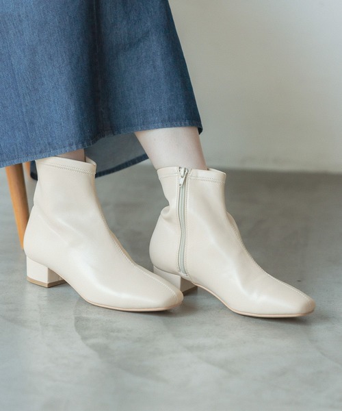 studio CLIP（スタディオクリップ）の「柔らかストレッチヒールブーツ（ブーツ・レディース・ブラック/ブラウン/オフホワイト/ベージュ・MEDIUM/LARGE/X-LARGE）」の2枚目の写真