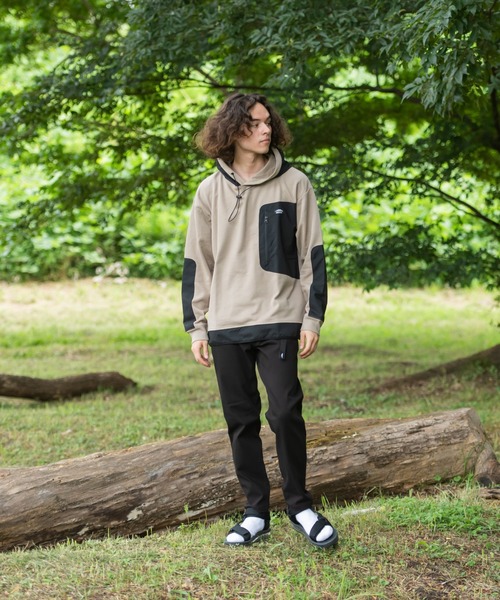 OUTDOOR PRODUCTS（アウトドアプロダクツ）の「USAコットン　切り替えビッグプルオーバーパーカー　ビッグシルエット（パーカー・メンズ・オリーブ/ブラウン/ブラック/ベージュ・X-LARGE/LARGE/MEDIUM）」の10枚目の写真