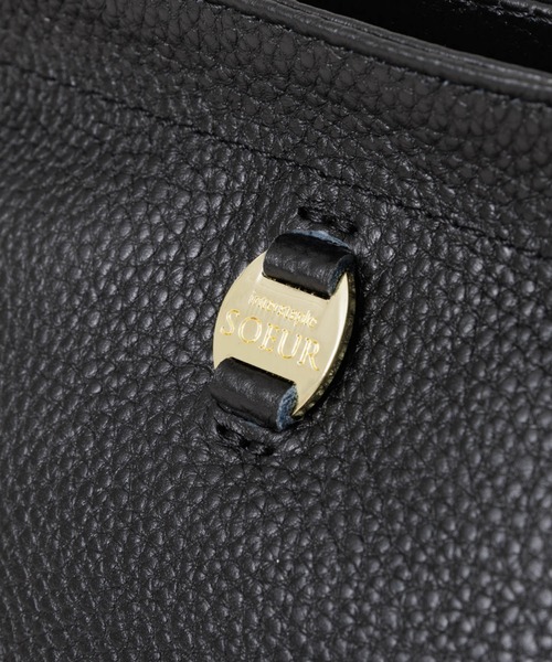 soeur(スール)の「SOEUR/レザー台形ショルダーBAG(ショルダーバッグ・レディース・グレー/パープル/ブラック・フリー)」の9枚目の写真
