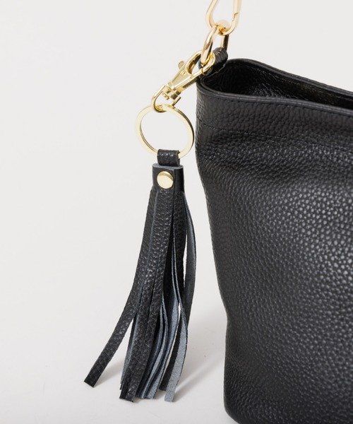 soeur(スール)の「SOEUR/レザー台形ショルダーBAG(ショルダーバッグ・レディース・グレー/パープル/ブラック・フリー)」の10枚目の写真