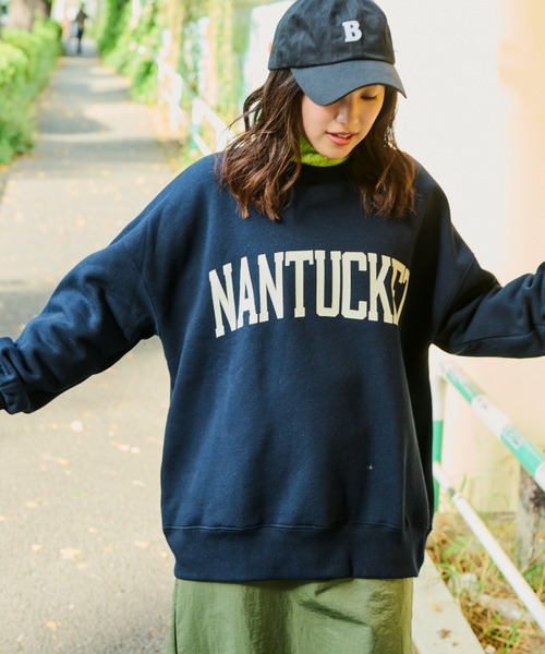 Auntie Rosa Holiday（アンティローザホリデー）の「裏起毛BIGロゴスウェット（スウェット・レディース・ネイビー/イエロー/ナチュラル・FREE）」の2枚目の写真