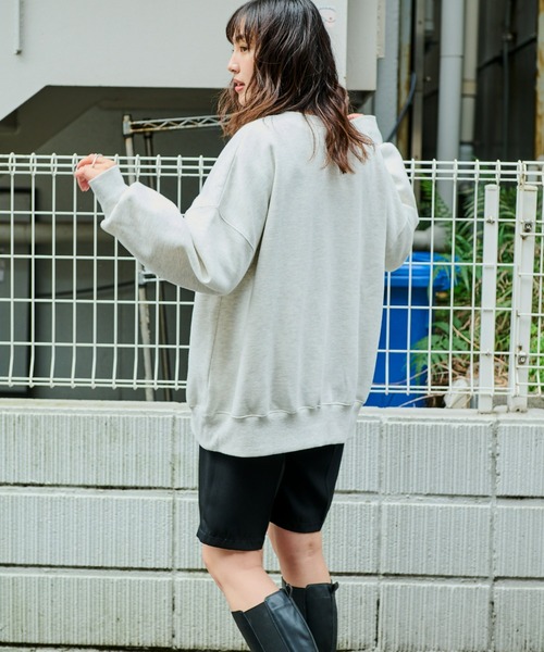 Auntie Rosa Holiday（アンティローザホリデー）の「裏起毛BIGロゴスウェット（スウェット・レディース・ネイビー/イエロー/ナチュラル・FREE）」の12枚目の写真