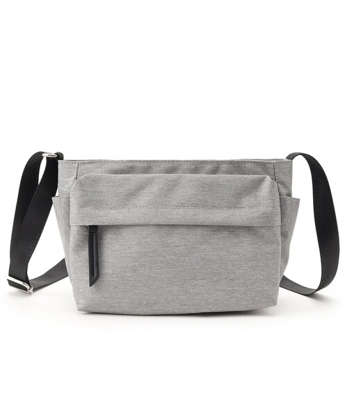 SHOO・LA・RUE（シューラルー）の「◆【撥水】ポケットショルダー（ショルダーバッグ・レディース・ブラック/カーキ/ブラック系3/グレー系3・00）」の3枚目の写真