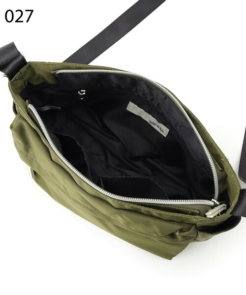 SHOO・LA・RUE（シューラルー）の「◆【撥水】ポケットショルダー（ショルダーバッグ・レディース・ブラック/カーキ/ブラック系3/グレー系3・00）」の19枚目の写真