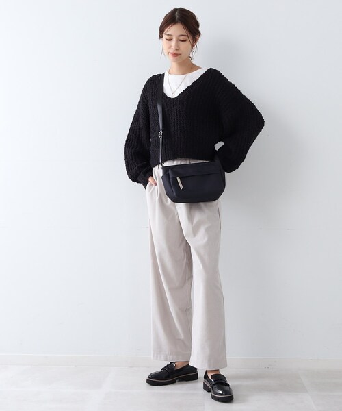 SHOO・LA・RUE（シューラルー）の「◆【撥水】ポケットショルダー（ショルダーバッグ・レディース・ブラック/カーキ/ブラック系3/グレー系3・00）」の11枚目の写真