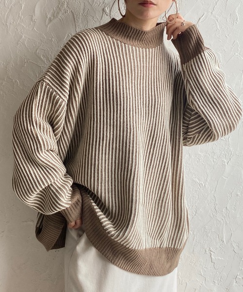 She's Closet(シーズクローゼット)の「バイカラーストライプリブ編みハイネックオーバーサイズニットプルオーバー(ニット/セーター・レディース・オレンジ/ベージュ/アイボリー/ブラック・FREE)」の2枚目の写真