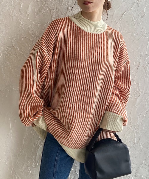 She's Closet(シーズクローゼット)の「バイカラーストライプリブ編みハイネックオーバーサイズニットプルオーバー(ニット/セーター・レディース・オレンジ/ベージュ/アイボリー/ブラック・FREE)」の4枚目の写真