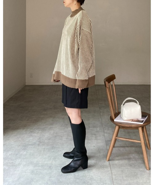 She's Closet(シーズクローゼット)の「バイカラーストライプリブ編みハイネックオーバーサイズニットプルオーバー(ニット/セーター・レディース・オレンジ/ベージュ/アイボリー/ブラック・FREE)」の13枚目の写真