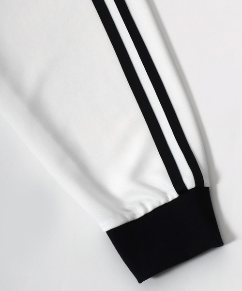 Kappa（カッパ）の「Kappa（カッパ）サイドライン トラックジャケット/ブランドワンポイントロゴ刺繍 ラインジャージ メンズ レディース ユニセックス（ジャージ・メンズ・ホワイト/グリーン/ブラック/ブラック系その他2/ブラック系その他/ブラック系その他3/ブルー/ベージュ/ネイビー/ホワイト系その他/グレー/ブラウン/ワイン/アイボリー/ブルー系その他/ベージュ系その他/ネイビー系2/ホワイト系その他2・M/L/XL）」の21枚目の写真