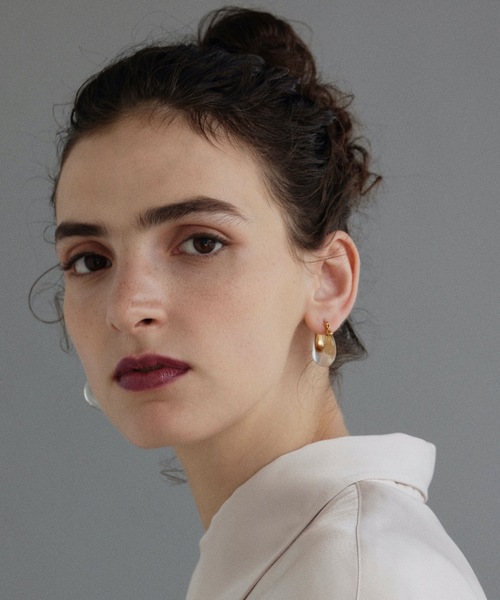 CENE（セネ）の「【CENE】セネ/カラースモールフープピアス（ピアス（両耳用）・レディース・ホワイト/グリーン/クリア・FREE）」の18枚目の写真