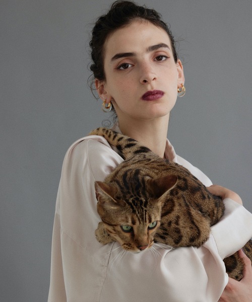 CENE（セネ）の「【CENE】セネ/カラースモールフープピアス（ピアス（両耳用）・レディース・ホワイト/グリーン/クリア・FREE）」の19枚目の写真