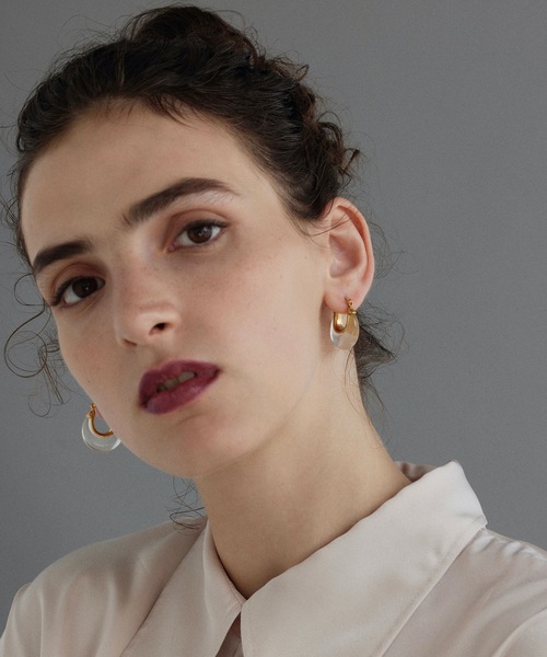 CENE（セネ）の「【CENE】セネ/カラースモールフープピアス（ピアス（両耳用）・レディース・ホワイト/グリーン/クリア・FREE）」の21枚目の写真