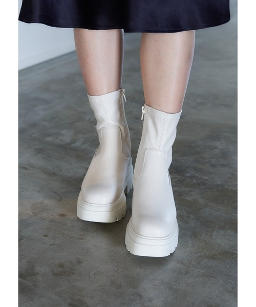 Mafmof（マフモフ）の「Mafmof(マフモフ)厚底トラックソールストレッチブーツ（ブーツ・レディース・ブラック/ブラック系その他/ダークブラウン/ホワイト・S/M/L/LL）」の6枚目の写真