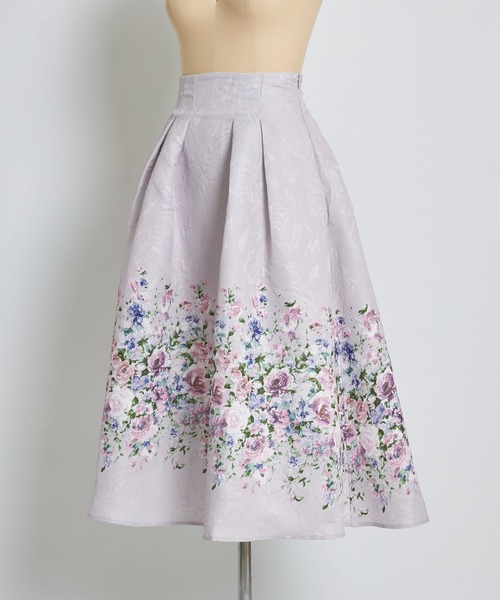 tocco closet(トッコ クローゼット)の「フラワープリント×ローズジャガードタックフレアスカート(スカート・レディース・ピンク/ブルー・M)」の22枚目の写真
