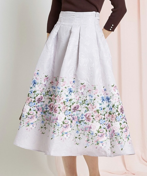 tocco closet(トッコ クローゼット)の「フラワープリント×ローズジャガードタックフレアスカート(スカート・レディース・ピンク/ブルー・M)」の11枚目の写真