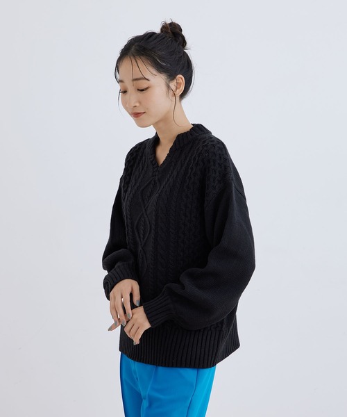 Jayro(ジャイロ)の「キーネックケーブルプルオーバー(ニット/セーター・レディース・ブラック/パープル/グリーン/ブルー・M)」の16枚目の写真
