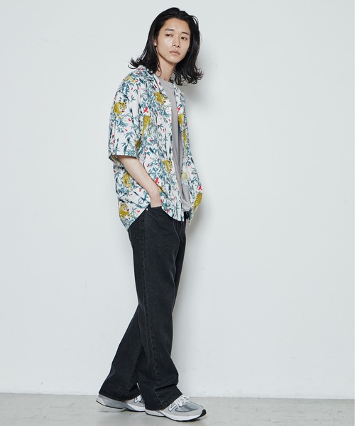 THE STANDARD（ザスタンダード）の「WEGO/フレアデニムパンツ（デニムパンツ・メンズ・ブラック/ライトインディゴブルー/インディゴブルー・LARGE/MEDIUM）」の19枚目の写真