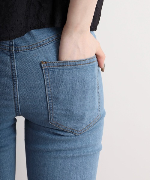 atONE(アットワン)の「atONE フロントジッパーデニムスキニーパンツ(デニムパンツ・レディース・ブルー/ワンウォッシュ/ネイビー・LL/M/3L/L/4L)」の4枚目の写真