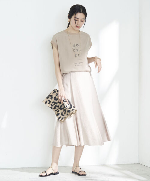 NOLLEY’S(ノーリーズ)の「◇【WEB限定】フレンチロゴTブラウス(Tシャツ/カットソー・レディース・キャメル/ベージュ/ブラック・FREE)」の17枚目の写真