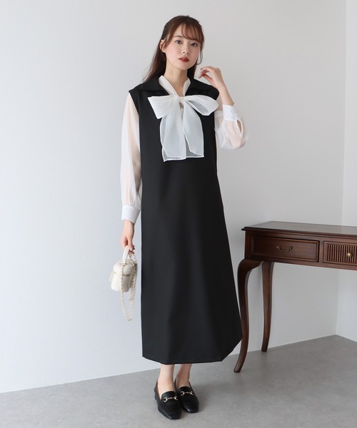 BLUEEAST(ブルーイースト)の「深Vネックジャンスカ(ジャンパースカート・レディース・ブラック/アイボリー/グレイッシュベージュ・MEDIUM)」の10枚目の写真