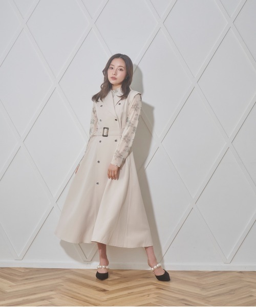 ANDGEEBEE(アンジービー)の「2WAYケープワンピ(ワンピース・レディース・ブルー/ベージュ・MEDIUM)」の18枚目の写真