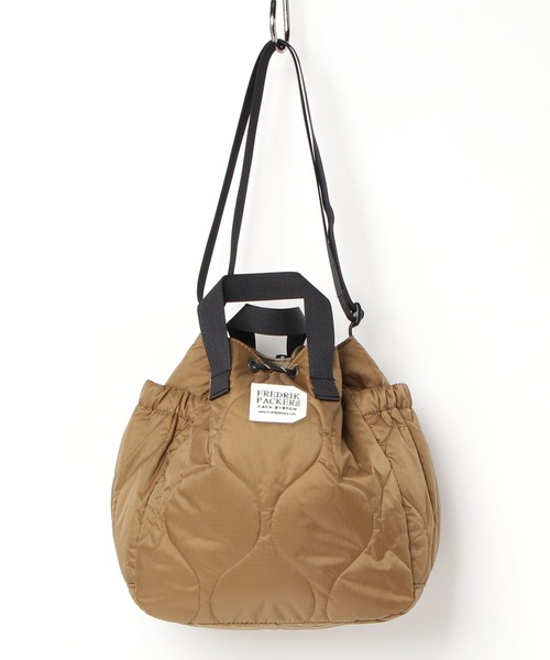 FREDRIK PACKERS(フレドリックパッカーズ)の「【FREDRIK PACKERS】70D BLOOM SHOULDER QUILTING(ショルダーバッグ・レディース・ベージュ/ブラック/オリーブ・FREE)」の11枚目の写真