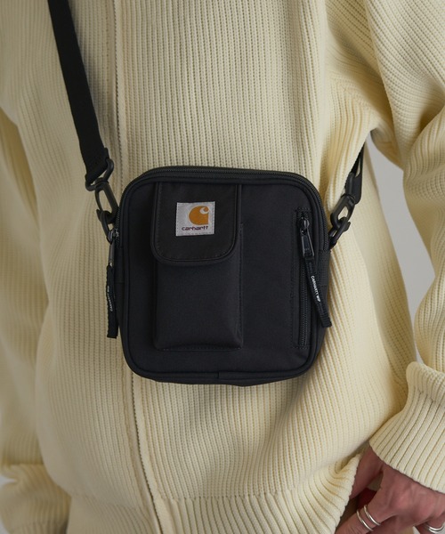 Carhartt WIP（カーハートダブリューアイピー）の「【CARHARTT WIP】コンパクトサコッシュ ESSENTIALS BAG SMALL（ショルダーバッグ・メンズ・マルチ/ブラウン/ダークグレー/ブラック/カーキ・FREE）」の13枚目の写真