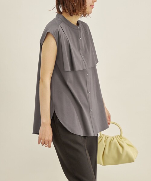 SHIPS(シップス)の「〈手洗い可能〉ALBINI ケープ デザイン カットソー◆(Tシャツ/カットソー・レディース・ブラック/オフホワイト/ダークグレー/ブルー・ONE SIZE)」の18枚目の写真