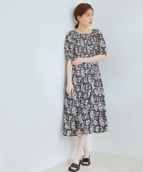 Jayro(ジャイロ)の「プリーツワンピース(ワンピース・レディース・ブラック/ブルー/ピンク・M)」の13枚目の写真