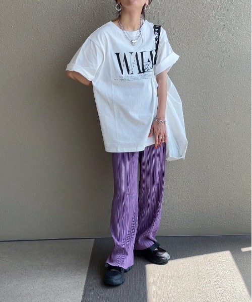 feepur by saya(フェピュールバイサヤ)の「配色ニュアンスロゴTee(Tシャツ/カットソー・レディース・ブルー/オフホワイト/ブラック/ピンク・MEDIUM)」の6枚目の写真