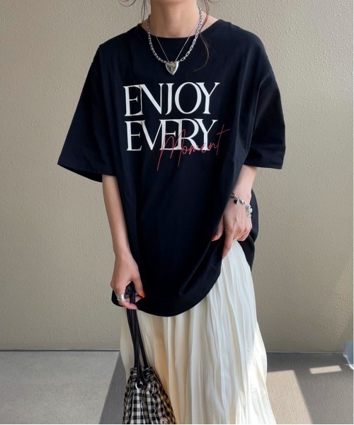 feepur by saya(フェピュールバイサヤ)の「配色ニュアンスロゴTee(Tシャツ/カットソー・レディース・ブルー/オフホワイト/ブラック/ピンク・MEDIUM)」の20枚目の写真