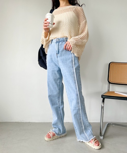 CLEA(クレア)の「フリンジライン ストレートデニムパンツ(デニムパンツ・レディース・ブルー/ライトブルー・M/L)」の18枚目の写真