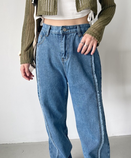 CLEA(クレア)の「フリンジライン ストレートデニムパンツ(デニムパンツ・レディース・ブルー/ライトブルー・M/L)」の10枚目の写真