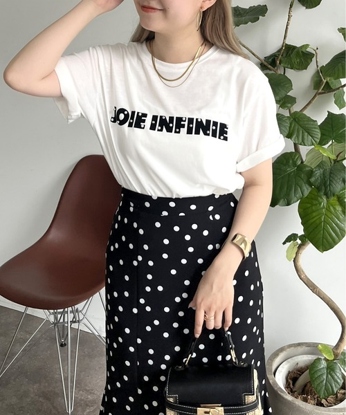 prose verse(プロズヴェール)の「パール付きブロックロゴTシャツ(Tシャツ/カットソー・レディース・チャコール/オフホワイト・MEDIUM)」の5枚目の写真