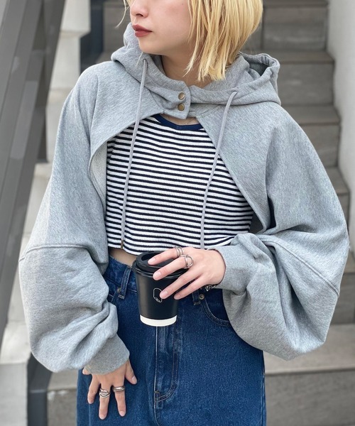 CIAOPANIC（チャオパニック）の「ショート丈フーディーボレロ（カーディガン/ボレロ・レディース・ライトグレー/ピンク/グレー・FREE）」の16枚目の写真