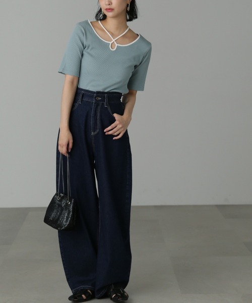 FREE'S MART（フリーズマート）の「◆ホルターネック半袖カットソー（Tシャツ/カットソー・レディース・ホワイト系その他/ブルー/ブラック・FREE）」の14枚目の写真