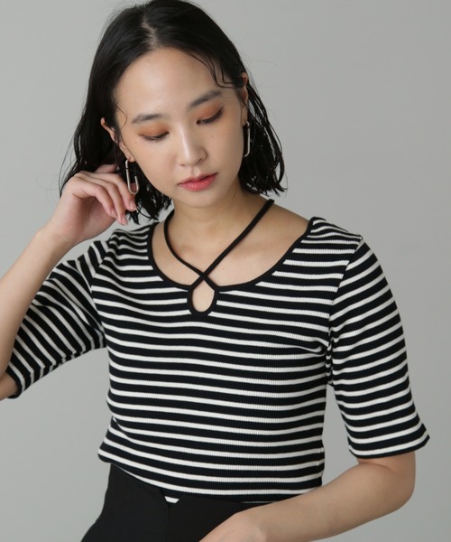 FREE'S MART（フリーズマート）の「◆ホルターネック半袖カットソー（Tシャツ/カットソー・レディース・ホワイト系その他/ブルー/ブラック・FREE）」の18枚目の写真