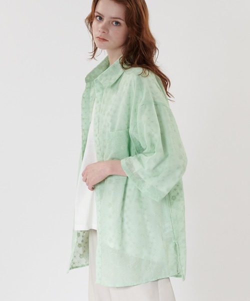 ONCILY(オンシェリー)の「JACQUARD EMBROIDERED SHEER SHIRT / ジャガード刺繍シアーシャツ(シャツ/ブラウス・メンズ・ライトグリーン/オフホワイト・MEDIUM/LARGE)」の8枚目の写真