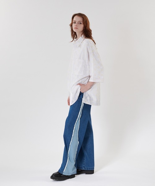 ONCILY(オンシェリー)の「JACQUARD EMBROIDERED SHEER SHIRT / ジャガード刺繍シアーシャツ(シャツ/ブラウス・メンズ・ライトグリーン/オフホワイト・MEDIUM/LARGE)」の16枚目の写真