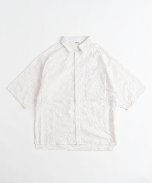 ONCILY(オンシェリー)の「JACQUARD EMBROIDERED SHEER SHIRT / ジャガード刺繍シアーシャツ(シャツ/ブラウス・メンズ・ライトグリーン/オフホワイト・MEDIUM/LARGE)」の7枚目の写真