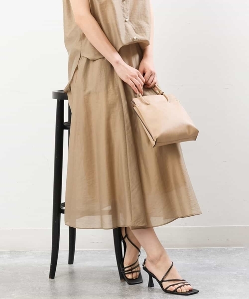 MK MICHEL KLEIN（エムケーミッシェルクラン）の「ボリュームフレアスカート/洗える（スカート・レディース・ライトイエロー/ブルーグレー/ベージュ・38）」の3枚目の写真
